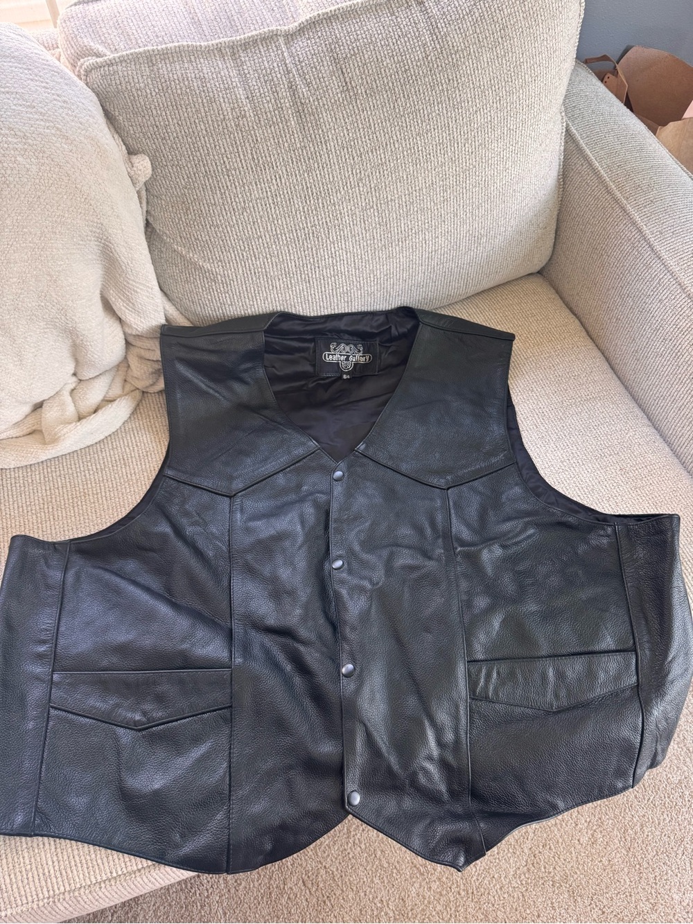 Men's Black Leather Snap-Front Vest - Lone Star